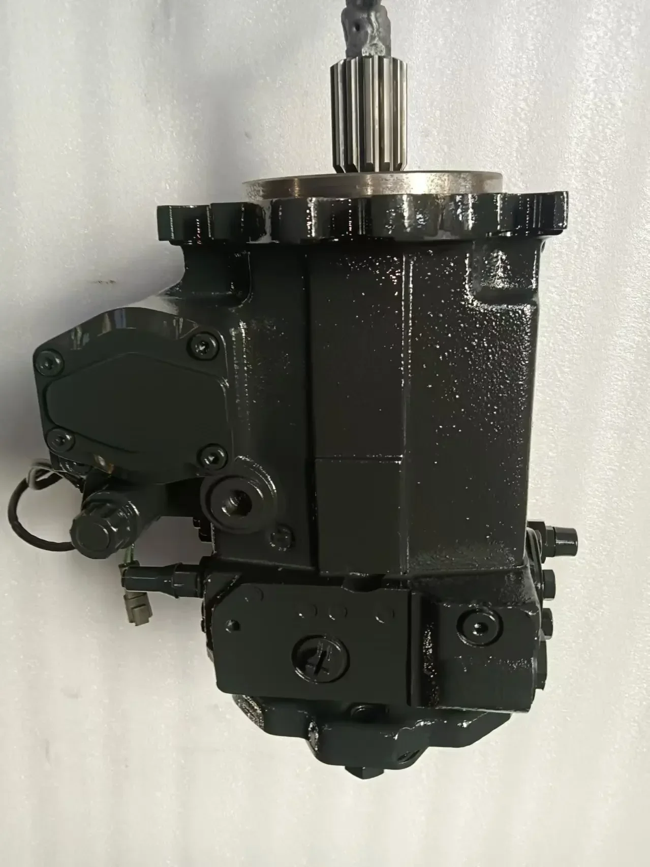 ปั๊มน้ำมันไฮดรอลิกแบบลูกสูบ A4VG90DA2D2/32R-NSF02F071DC-S ปั๊มแบบลูกสูบแกนหมุนแบบแผ่นเอียง ปั๊มแบบลูกสูบแกนหมุนแบบปริมาตรคงที่ A4VG28/40/56/71/90/125