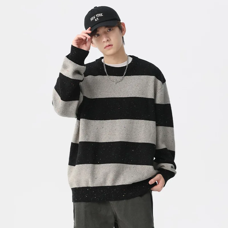 Autumn Winter Design Stripes Splicing Color Collision Round Collar Pullover Sweater Men Loose Warm Knit Sweater