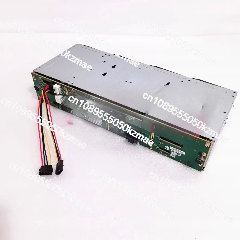 

Suitable for 12 disk 3.5 inch hard disk cage hot plug 8643 interface D type 4ping power supply SAS/SATA