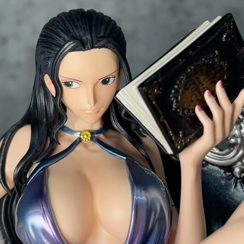15cm una pieza Nico Robin sentarse en el sofá hermosa figura de Chica de Anime modelo colección de estatuas decoración de escritorio juguetes ornamentales