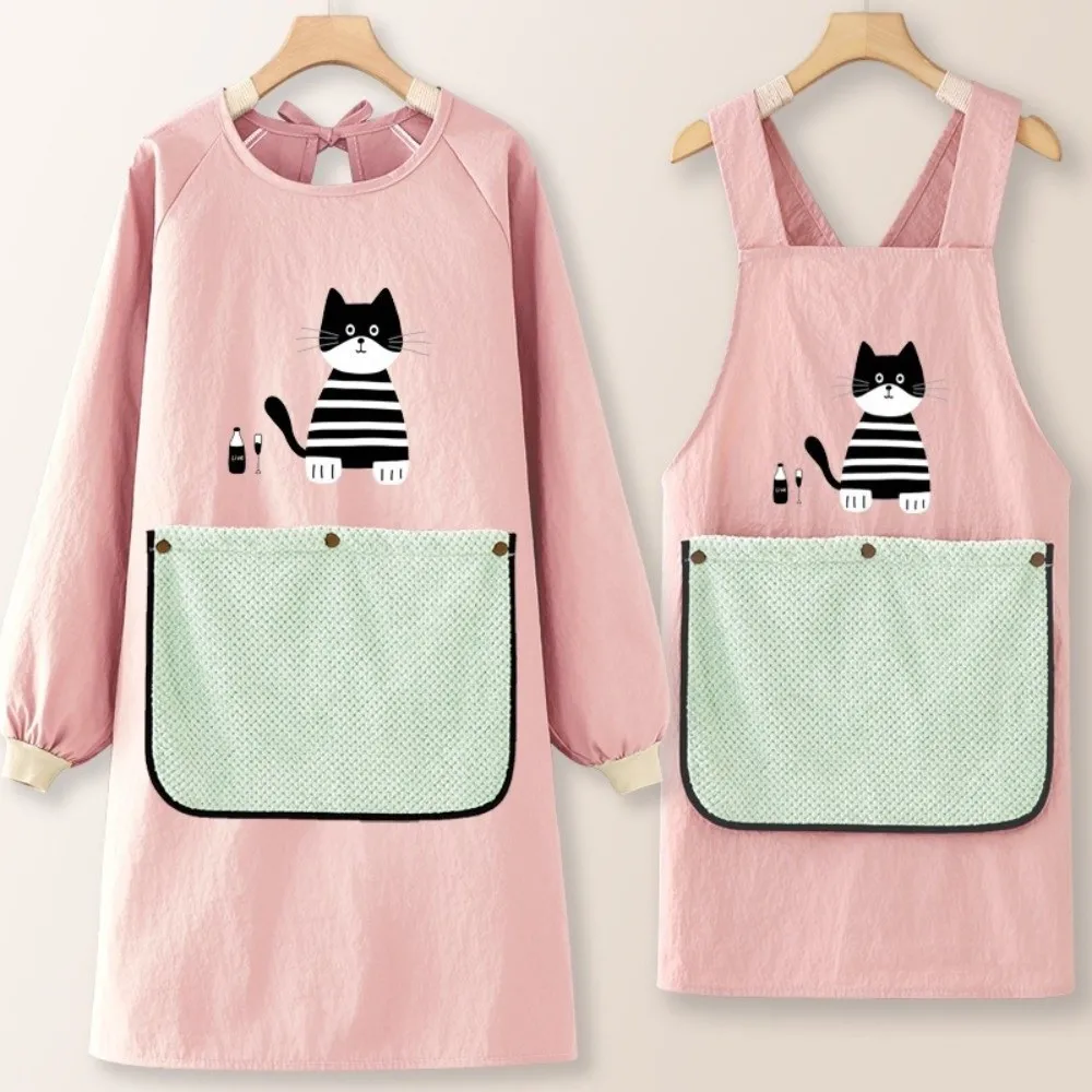 Wear-resistant Kitchen Apron Anti-fouling Hand Wipe Feature Long Sleeved Apron Comfortable with Detachable Towel