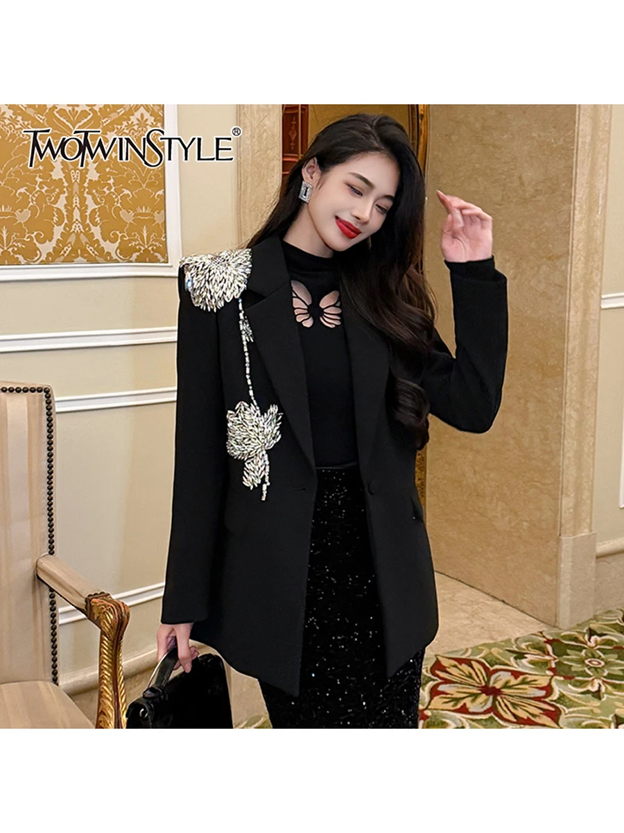 

TWOTWINSTYLE однотонные свободные повседневные блейзеры со сращенными бриллиантами для женщин, темпераментные куртки с зубцами и длинными рукавами, женская мода, новинка