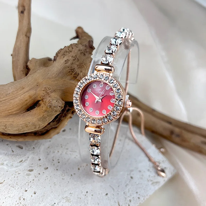 

Гламурные женские часы с кристаллами - красный циферблат, браслет из розового золота с кристаллами, регулируемые наручные часы для вечеринок и повседневной носки