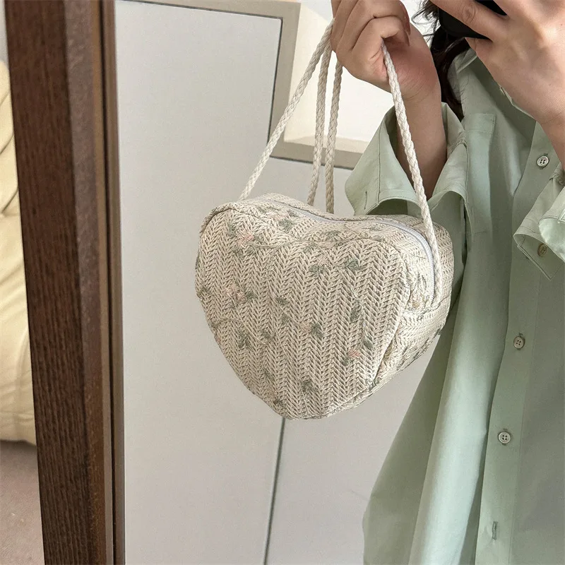 Spring/Summer New Fashion Straw Woven Single Shoulder Crossbody Bag Embroidered Peach Heart Womens Bag Single Shoulder Handbag