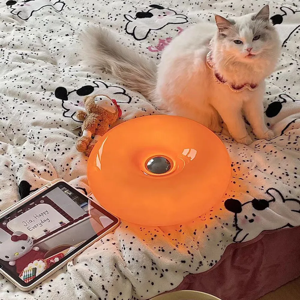 黒星空夜の光オレンジドーナツ男性と女性の誕生日ギフト装飾テーブルランプ