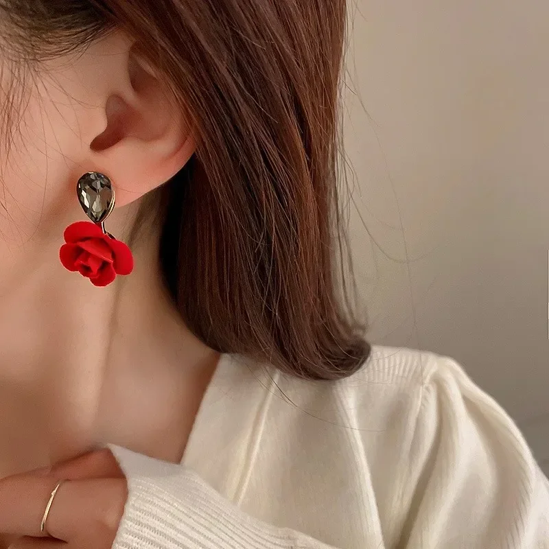 Minar 2024 Autumn Winter Red Burgundy Color Enamel Spray Pearl Geometric Heart Rose Flower Bowknot Dangle Earrings for Women