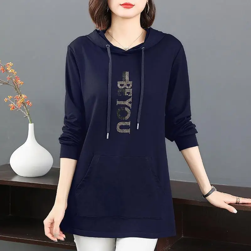 

Fashion Spliced Pockets Letter Diamonds Hooded T-Shirts Women's Clothing 2024 Autumn New Loose Casual Tops Commuter Tee Shirt