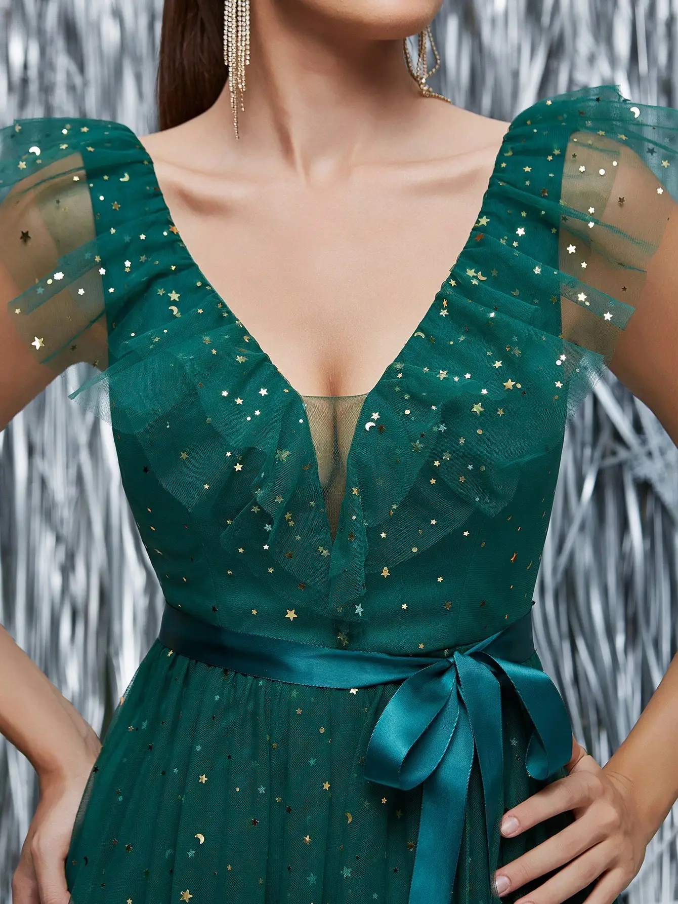 Nochebuena Mgiacy, recién llegado, vestido de fiesta de lujo ligero con cuello en V, vestido de fiesta de cóctel de hadas, superposición romántica, lazo de satén con volantes