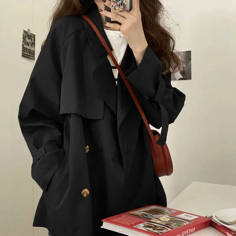 Giacca a vento corta stile Hong Kong versione coreana da donna 2023 primavera autunno nuova moda per studenti Versatile piccolo cappotto Casual