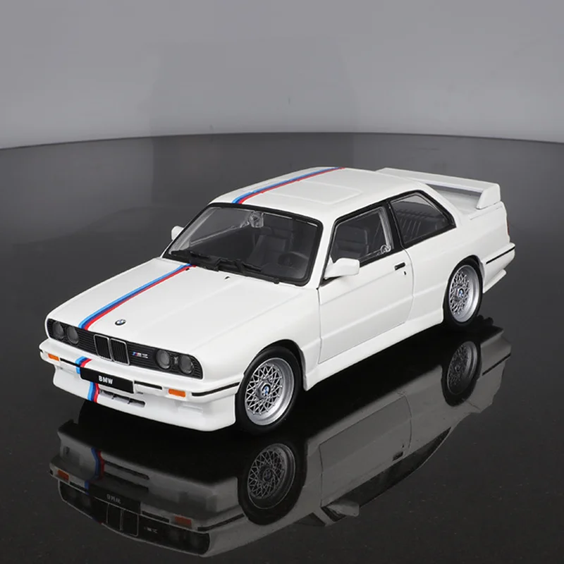 In Stock Bburago 1:24 Bmw 1988 M3(E30) Alloy Miniature Diecast Model Bmw Retro Car Alloy Luxury Vehicle Toys Kids Christmas Gift