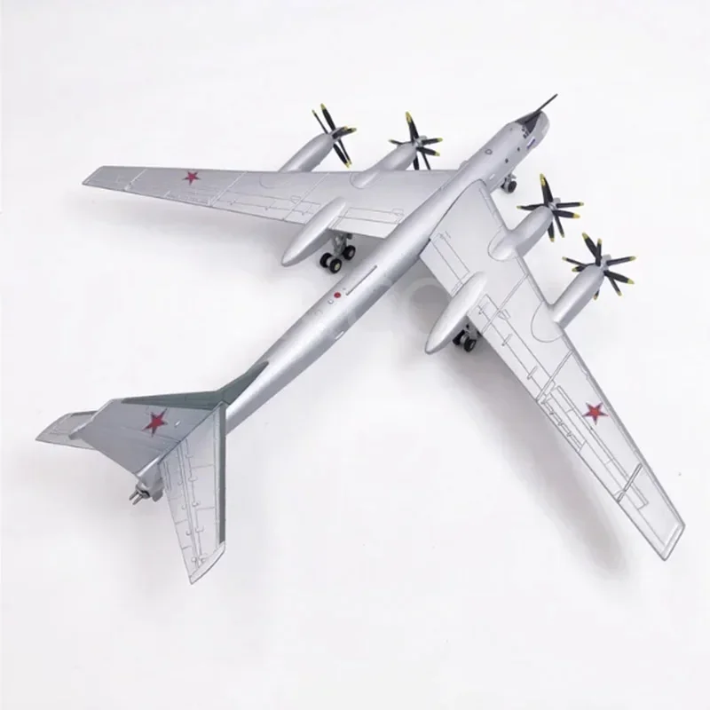 TU-95อัลลอยด์ขนาด1/200ของรัสเซียเครื่องบินรบ tupolev ของสะสมเครื่องบินรบของเล่นชุด F