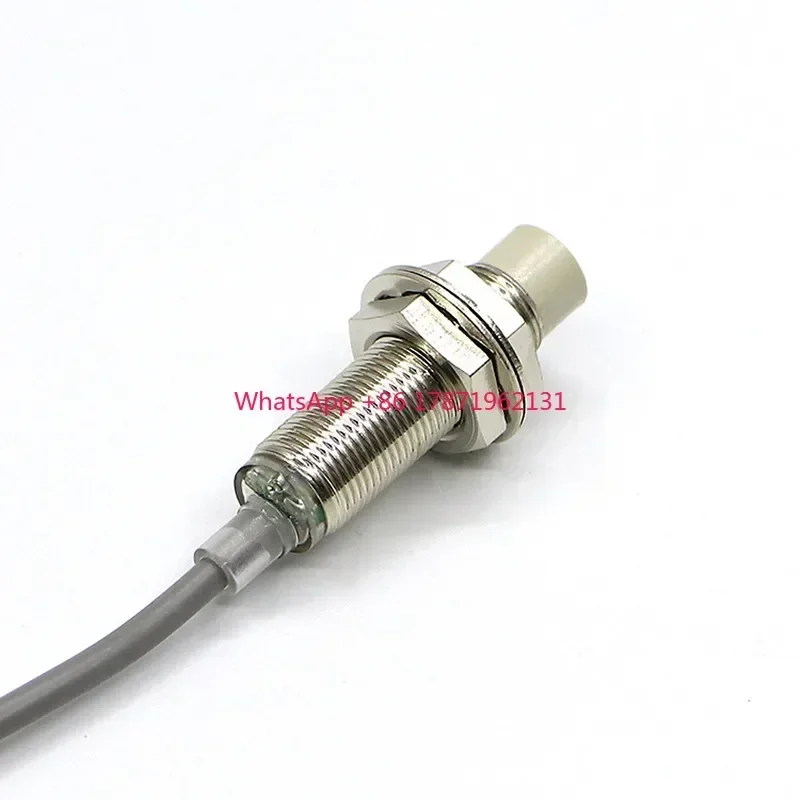 short circuit protection pnp proximity sensor TR12-4DP2 PNP detect distance 5mm  module