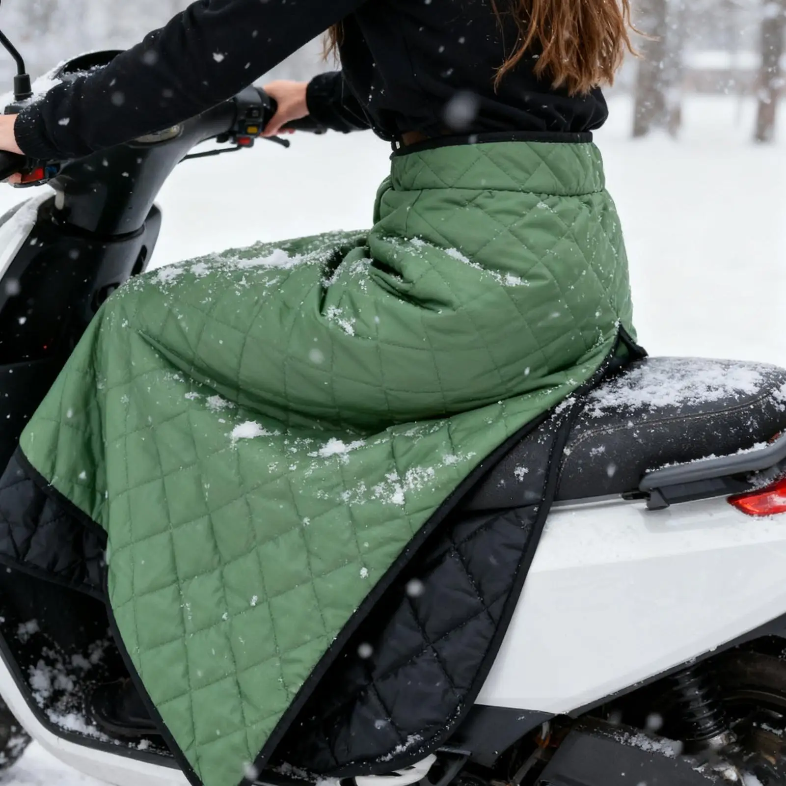 Winter Motorcycle Riding Warm Blanket Waterproof Wearable Adjustable Windproof Cover Heelchair Leg Blanket For Riding Scooter 4