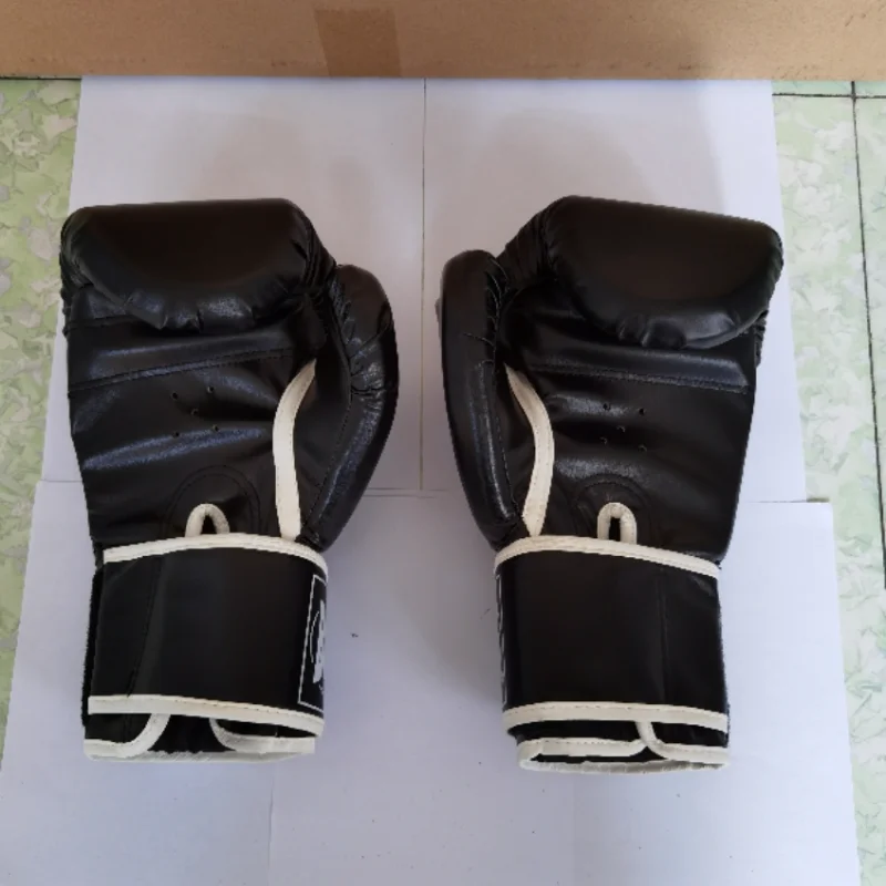 MMA Heftigen kämpfen Boxen Sport Leder Handschuhe Tiger Muay Thai boxing pads kampf Frauen/Männer sanda boxe thai handschuh box mma