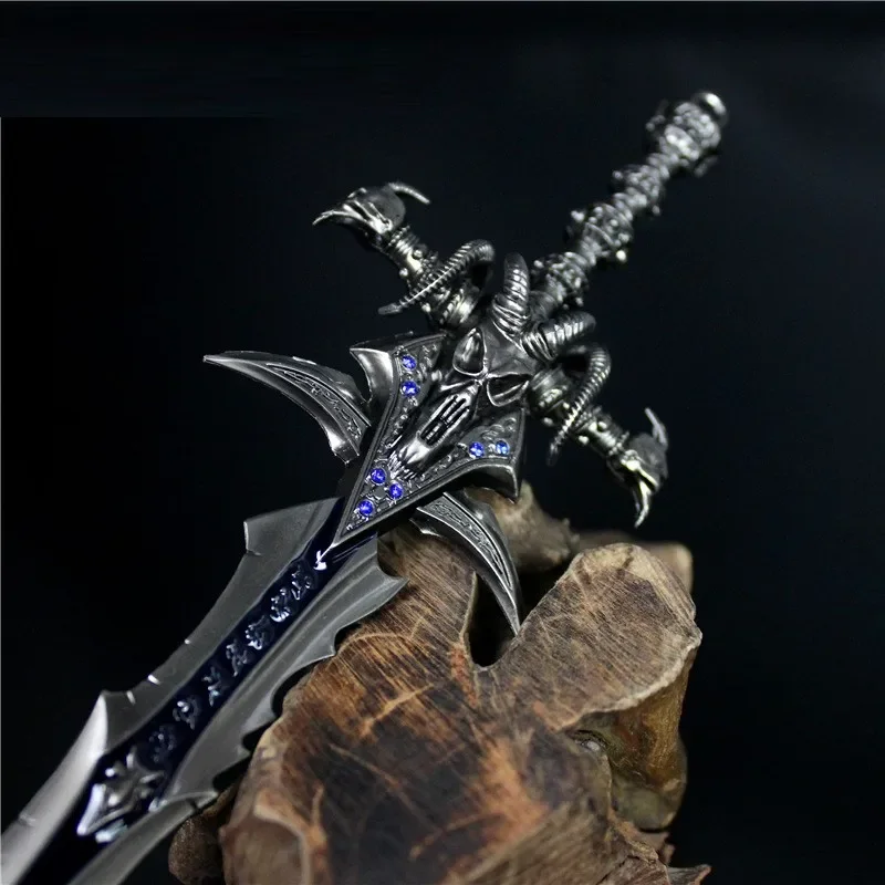 Warcraft Lich King fromourne合金ソード,ガレージ,キーホルダー,オートバイ,ペンスモデル,サムソード,男の子へのギフト,おもちゃのゲーム,22cm