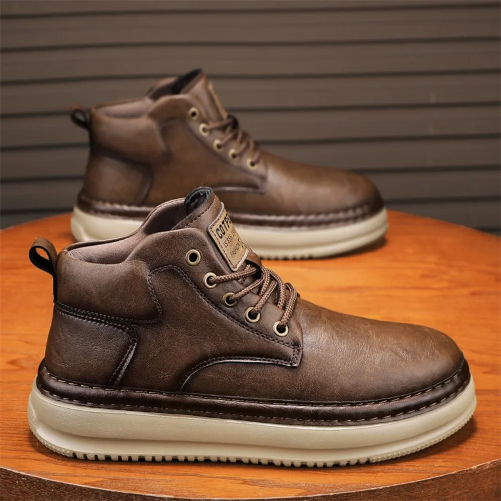 Men's Handmade Retro High-Top Casual Shoes Stylish Lace-Up Ultra-Light Vintage Boots Spring and Autumn Wear Outdoor Sneaker