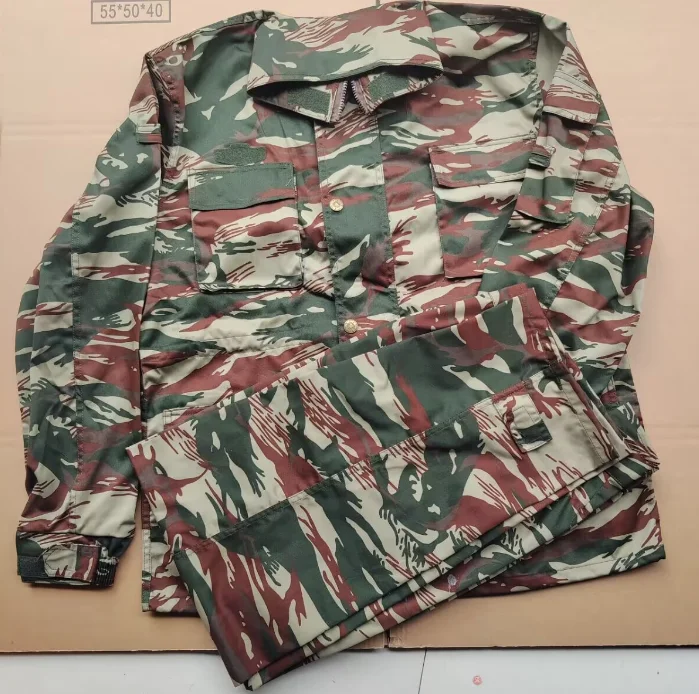 uniforme-militaire-camouflage-france-vert-lezard-pour-homme-–-veste-et-pantalon-inclus