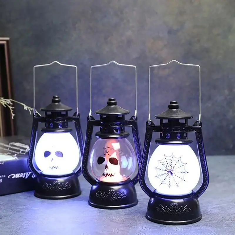La decorazione di Halloween ha condotto la lanterna d'annata, le luci notturne di campeggio a pile della lanterna d'attaccatura all'aperto per la casa stregata