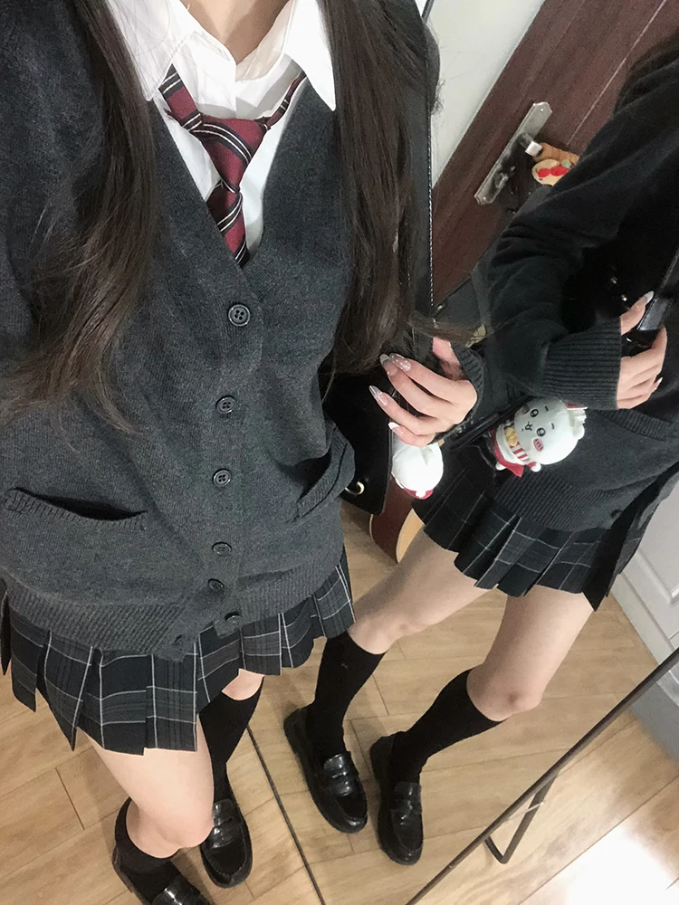 

Вязаный свитер в стиле JK для женщин, верхняя одежда, весенний, в университетском стиле, топ, Токио, сезонный, с V-образным вырезом, длинный рукав, теплый