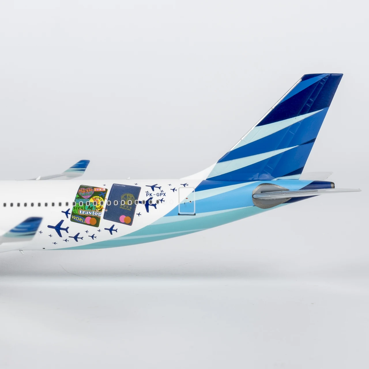 62075 Aereo da collezione in lega regalo NG Modello 1:400 Garuda Indonesia Airbus A330-300 Diecast Aircraft Jet Model PK-GPX
