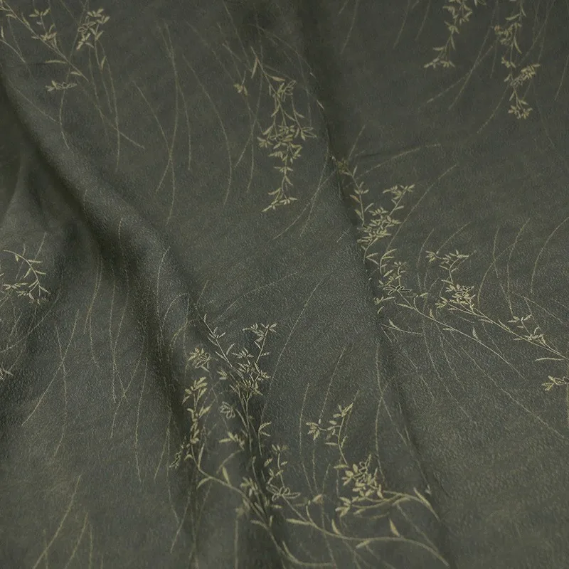 Ini adalah kain desainer yang berwarna-warni dan berbahan sutra jacquard kain kasa wangi ramie.