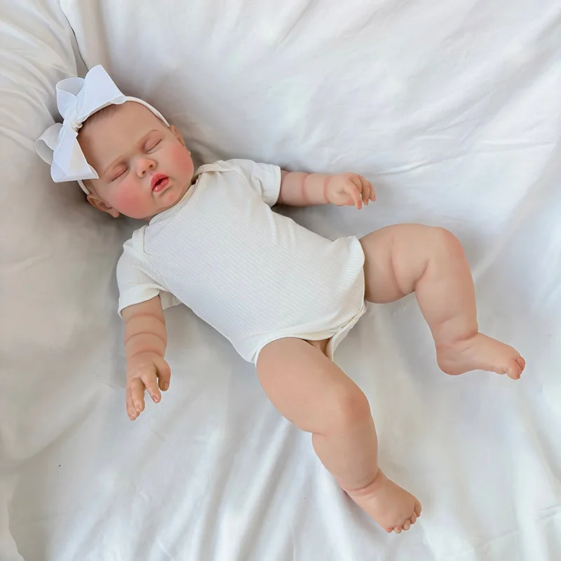 60cm Pickle Weiche Baumwollkörper Lebensechte Reborn Kleinkind-Puppe Kuschelige Baby-Mädchen-Puppe
