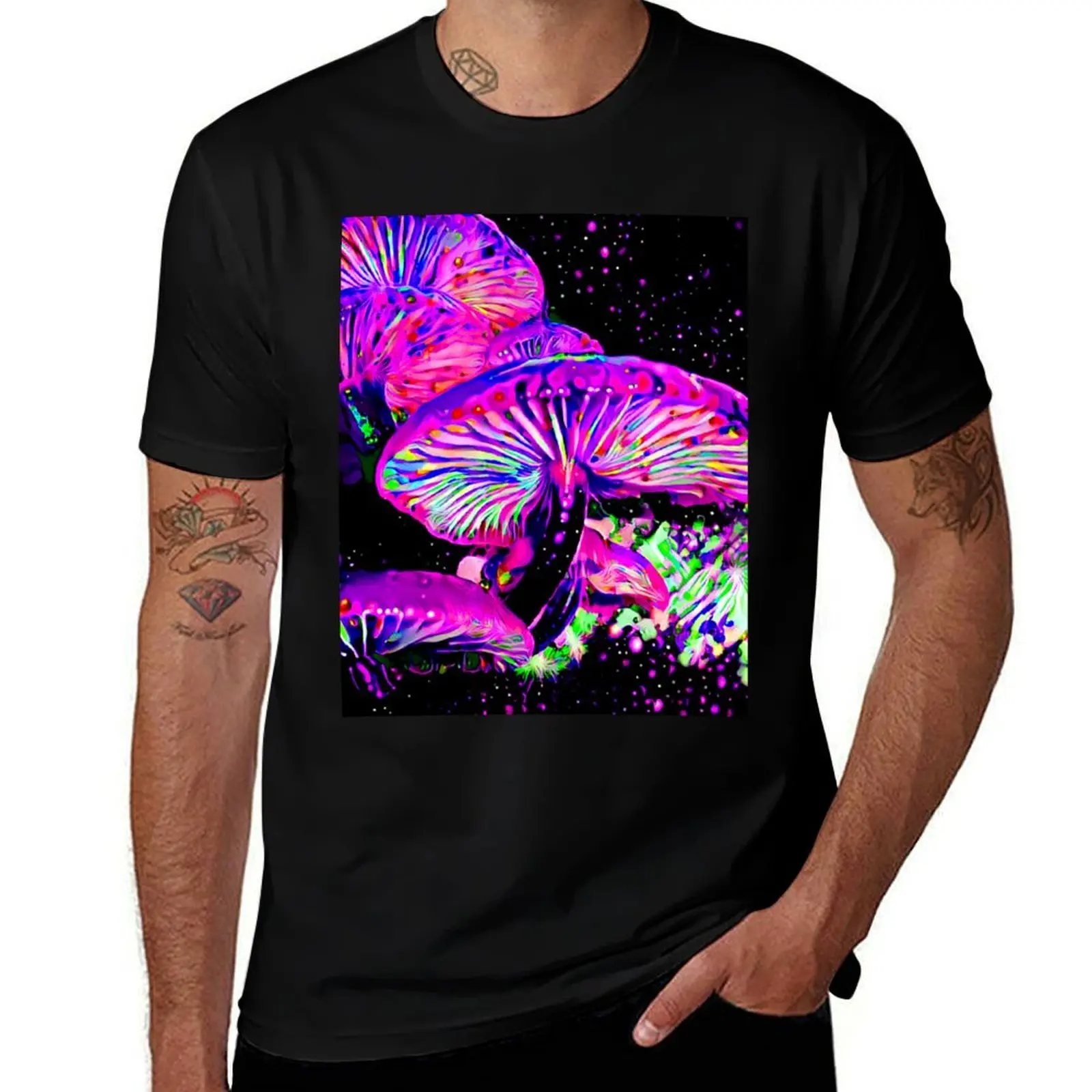 

Glowlight Mushrooms T-Shirt man t shirt cotton man t shirt summer T-Shirt