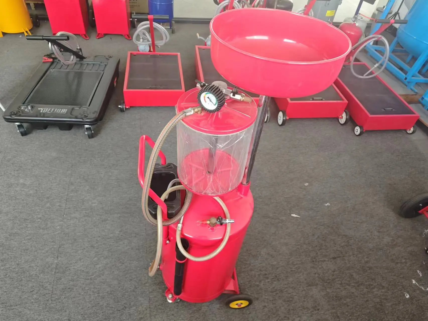 Mesin Penghisap Oli Multifungsi JOD606 Merah 20 Galon dengan Sistem Pneumatik Terlihat