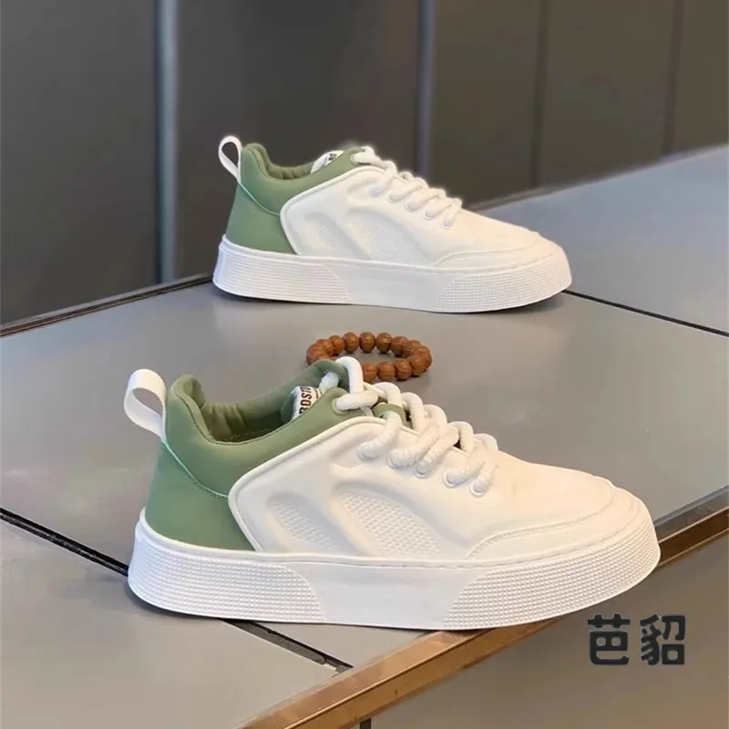 Men's Casual Sport Shoes Soft Bottom Fashionable All-Match Autumn White Sneakers round Toe Thick Heel Rubber Foam Outsole
