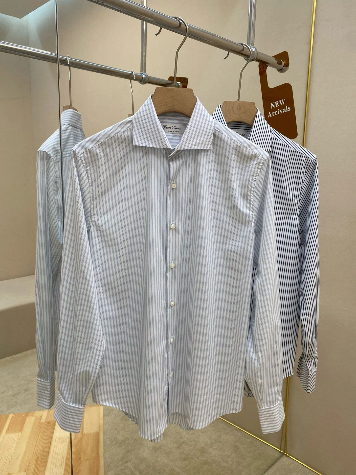 Camicia casual a maniche lunghe con risvolto a righe in cotone LP italiano 25ss