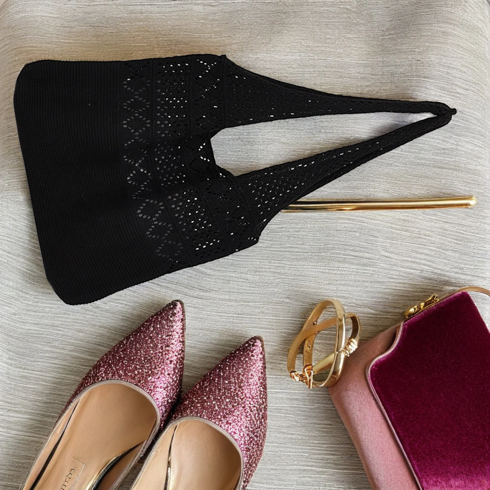 1 قطعة محبوك حبال جوفاء امرأة سوداء خفيفة الوزن حمل الكتف امرأة تصميم جوفاء حقيبة يد محبوك حقيبة البوليستر