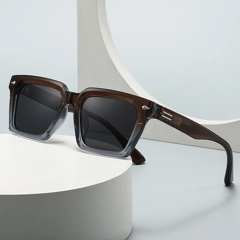 Polarized Square Sunglasses Men Women, Retro Thick Tortoise Frame Metal Arrow Decor UV400 Unisex Streetwear Sun Glasses