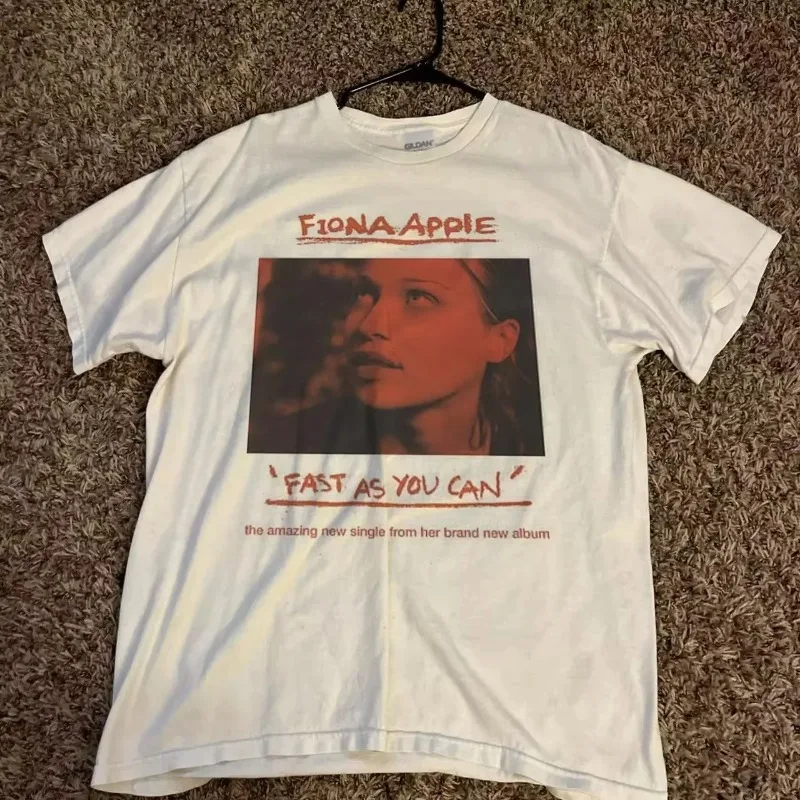 Men's Fiona Apple Fast As You Can Retro Style T-shirt, Casual Round Neck, Suitable for All Seasons for Both Men and Women