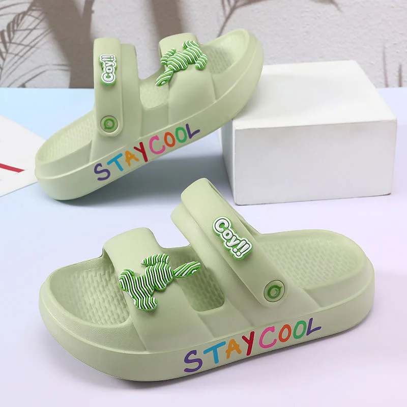 Cute ladies summer sandals EVA lightweight cartoon bear slippers Beach slides