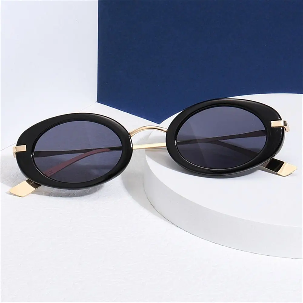 

Fashion Vintage Small Oval Sunglasses Retro Y2K Punk Eyewear Beach/Travel/Streetwear Hip Hop Sun Glasses for Women & Men