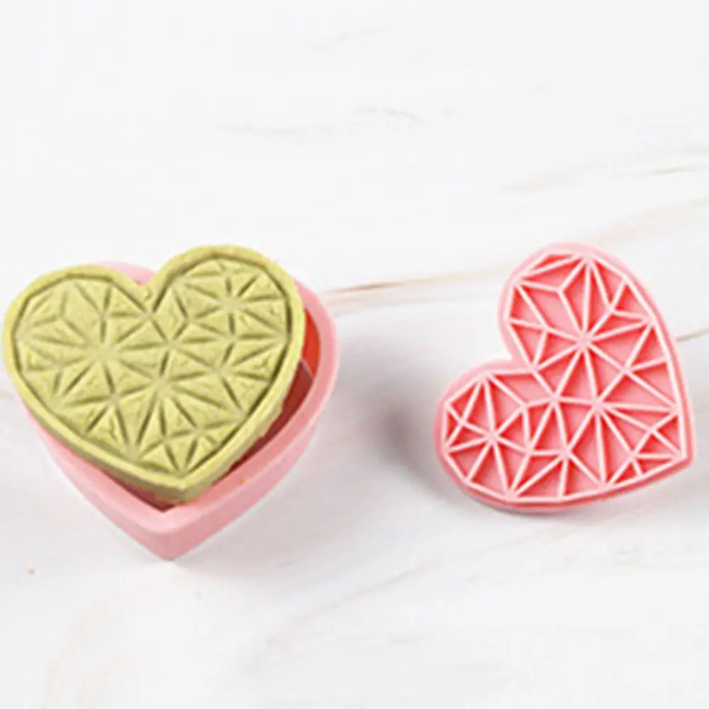 10Pcs/set Clay Cutter Love Heart Shape Cookie Cutter Hand Press Mixed Pattern Biscuit Mold PP Pink Cookie Embossing Stamp Home