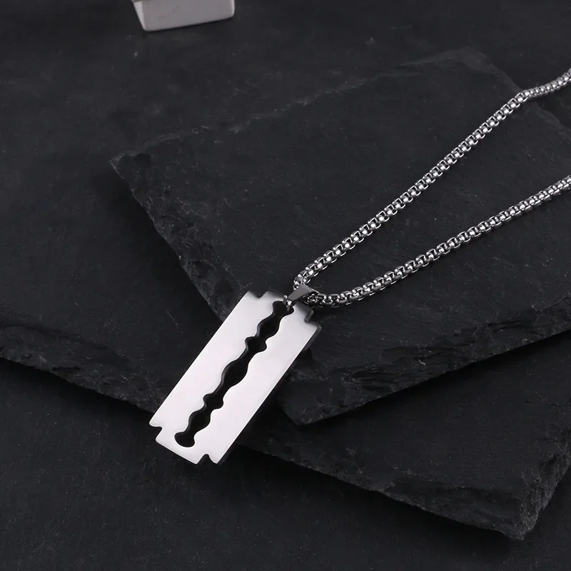 Fashion stainless steel necklace simple personality square razor necklace titanium clavicle necklace