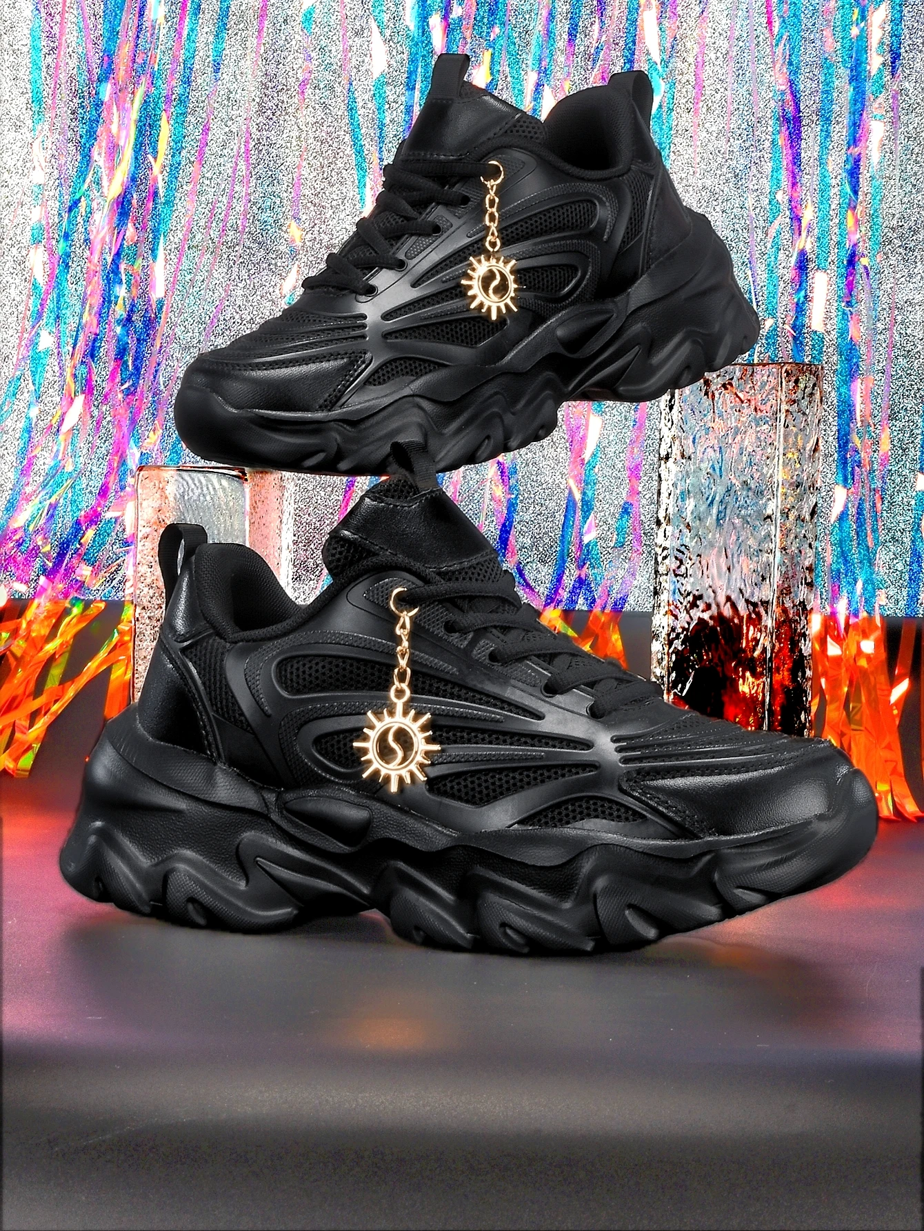 Women's Thick-Soled 5cm Height-Increasing Dad Shoes with Retro Gold Sun Metal Chain Decoration, Breathable Mesh Black Casual Sneakers, Eva Irregular-Shaped Outsole, Trendy for Everyday Outings, Commuting, Unique Style, Student-Friendly, Campus Versatile, Lightweight and Comfortable Sports Shoes for Women