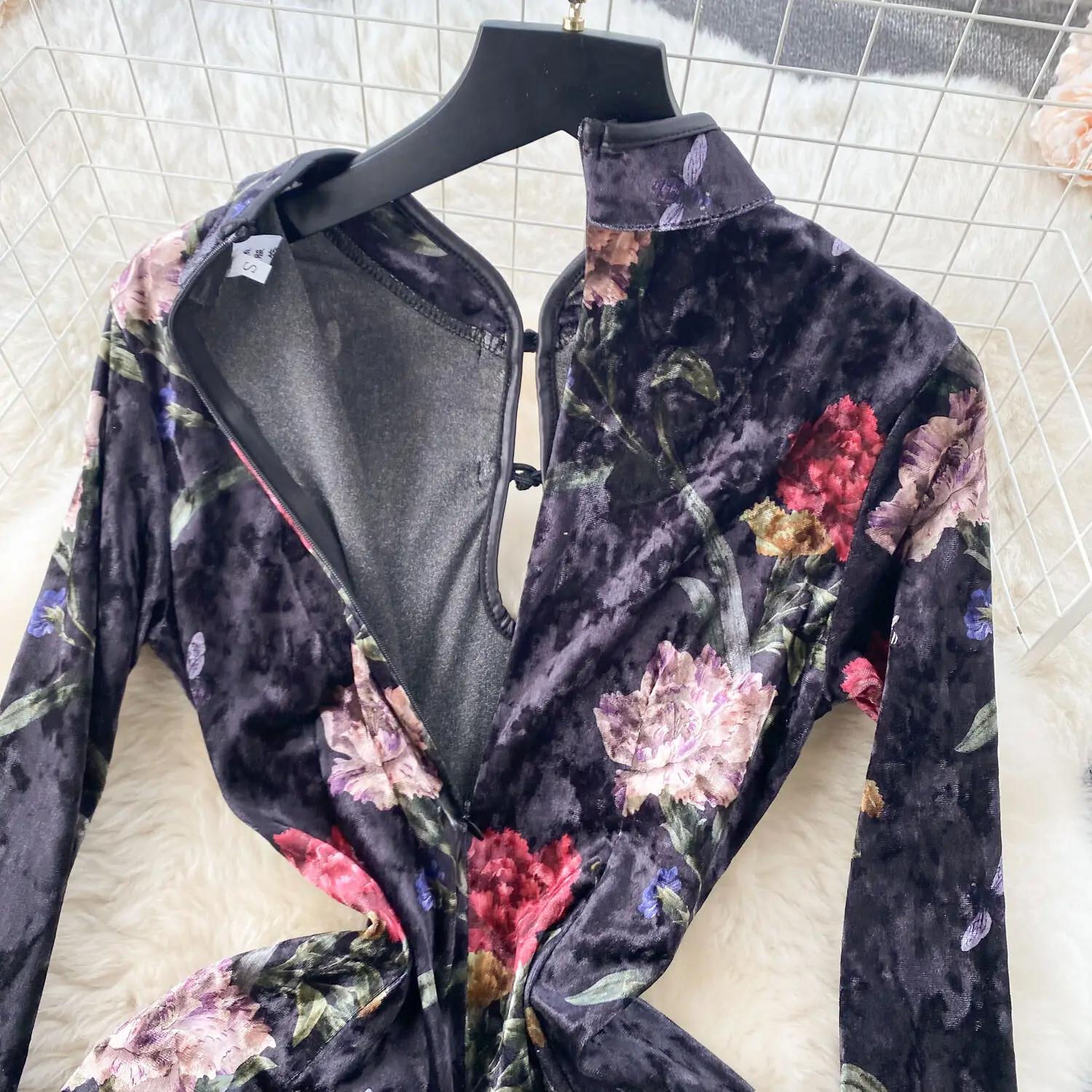 Foamlina nouveauté Robe en velours à fleurs coupe ajustée à manches longues haute fente Robe de soirée Style chinois découpe Robe Midi