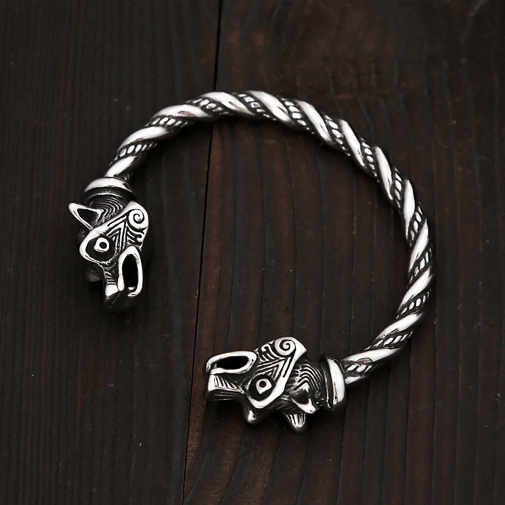 Vintage Nordic Viking Wolf Head Bracelet For Men Women 316L Stainless Steel Fashion Animal Bracelet Vikings Jewelry Dropshipping view 4