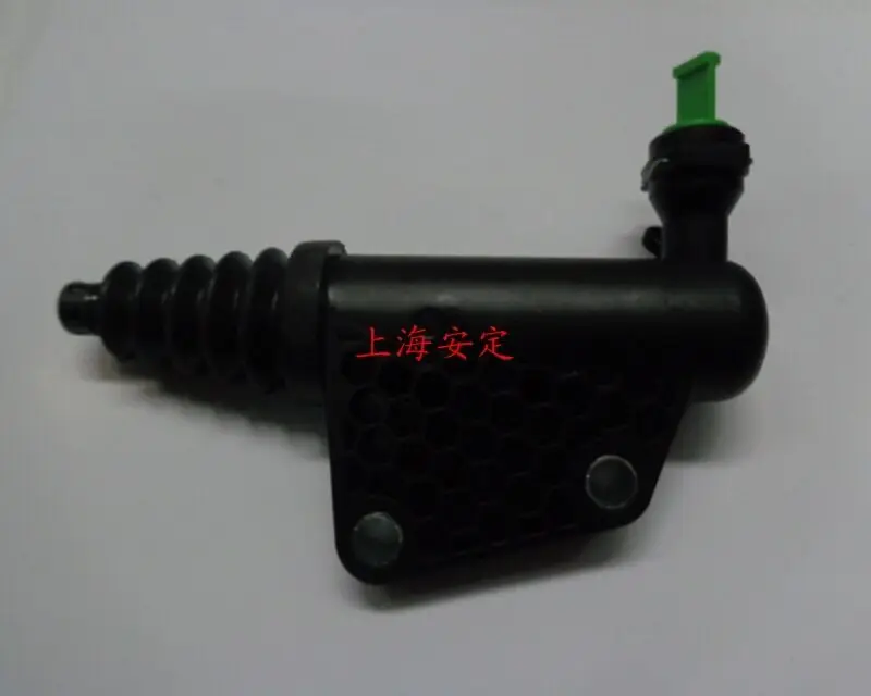 

Genuine parts High quality Clutch Sub-cylinder Assembly Hydraulic Clutch Sub-cylinder For Suzuki Aerio Liana 1.4 A+ A6 Paxi