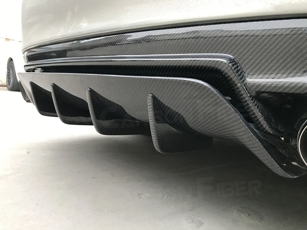 Carbon Fiber Rear Bumper Lip Diffuser Protector Splittes for LEXUS IS300 IS350 IS F Sport Sedan 4 Door 2017-2019 FRP Body Kits