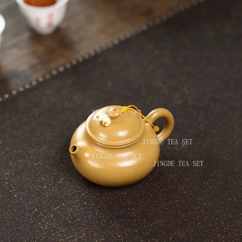 

120ml Chinese Yixing Purple Clay Teapot Handmade Teapot Made of Gold and Vermilion Clay Household Teapot Tea Set Accessories