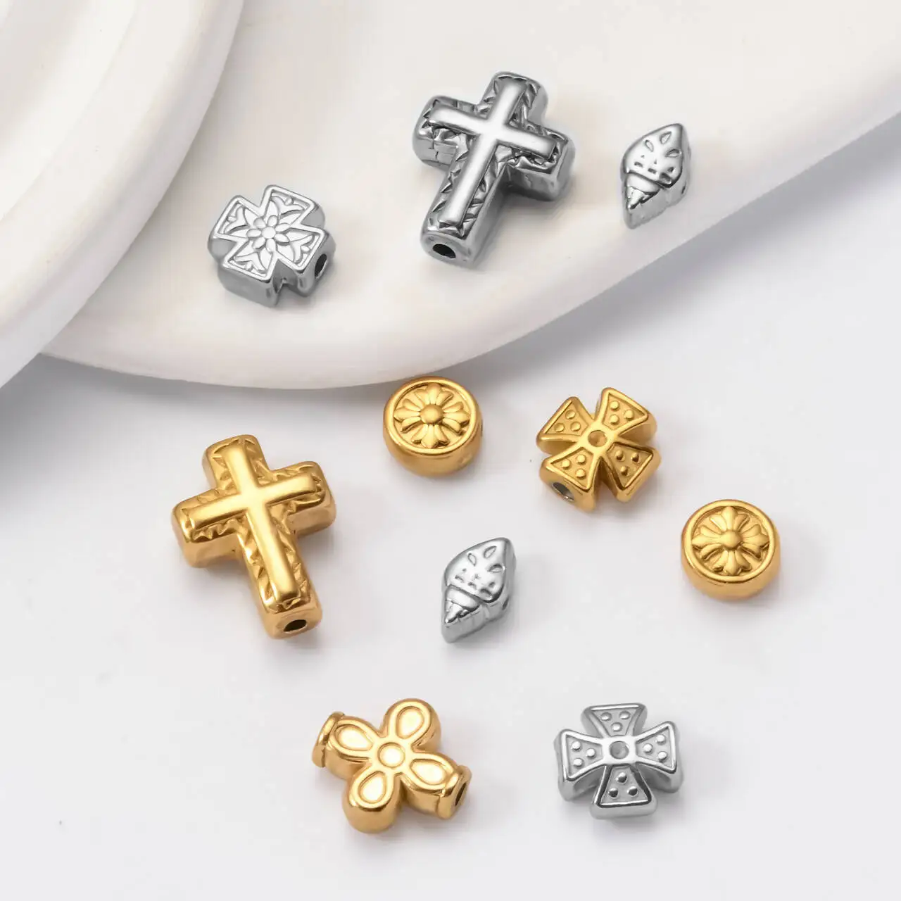 20pcs/lot Wholesale Classic Cross&Flower Spacer Beads for Jewelry Making DIY Jewelry Findings Bracelet Necklace Accessories