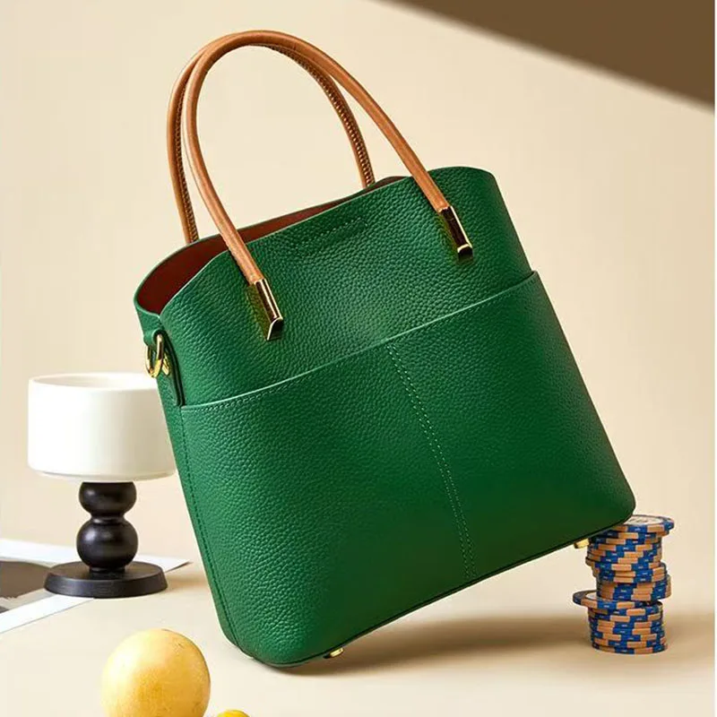 2026 new spring/summer genuine leather bucket bag, fashionable and versatile handbag, casual crossbody bag