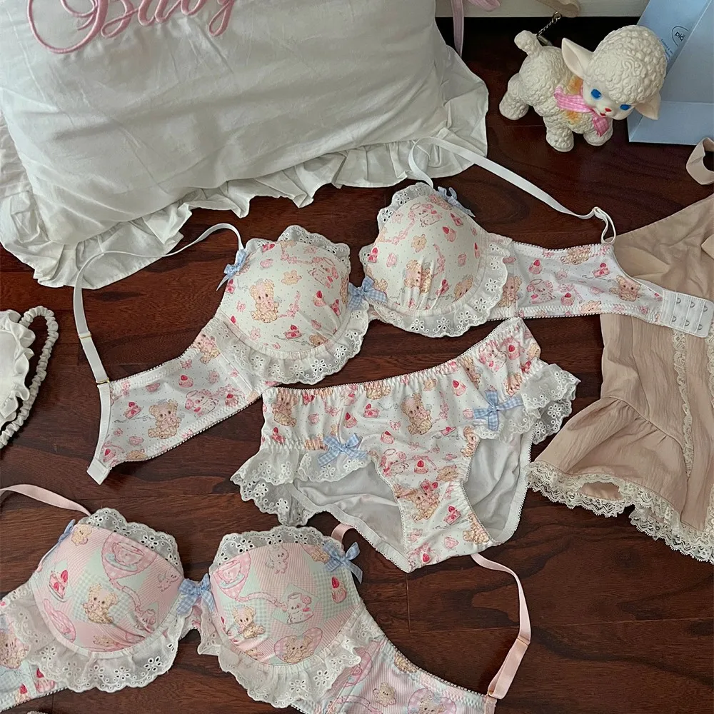 الدب الصغير الحلوى المرقعة لطيف الحلو الصدرية اليابانية لوليتا الدانتيل Underwire الصدرية فتاة الملابس الداخلية جمع مجموعة الملابس الداخلية