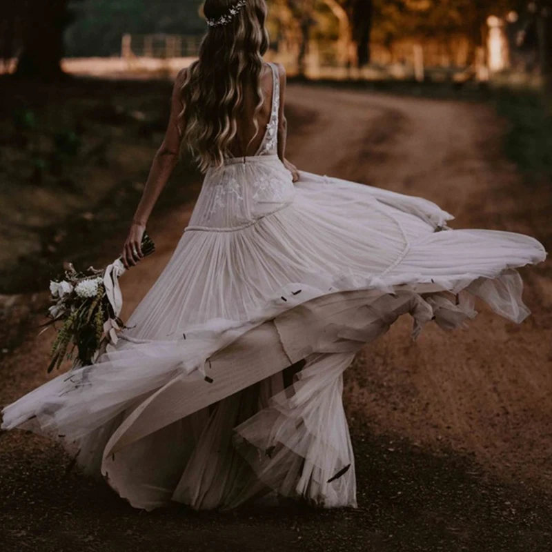 Robe de Mariée Sexy en Dentelle avec Décolmétrage en V Profond, Dos Ouvert, Ligne A, Style Bohème, Longueur au Sol, Photos Réelles Personnalisées 1333 # 100%, 2022