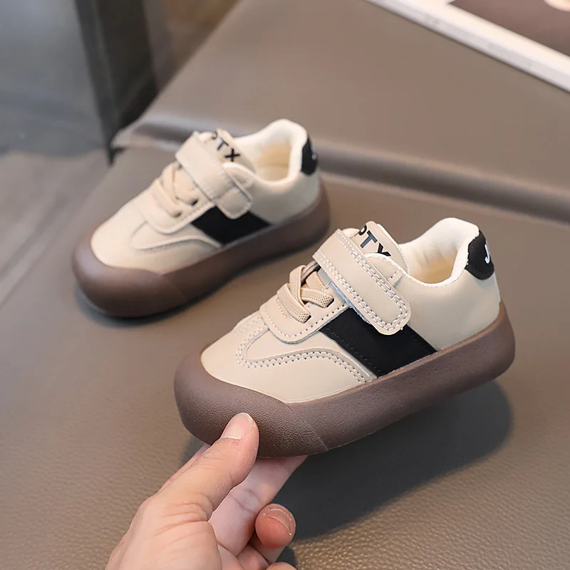 Wiosenne nowe dziewczęce buty na co dzień w stylu koreańskim, chłopięce skórzane buty dziecięce