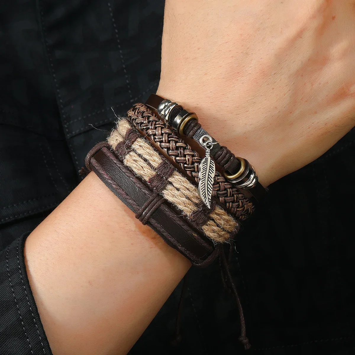 Leaf Pendant Bohemia Leather Bracelets for Men Women Ethnic Braid Rope Hand Woven Bracelet Drawstring Bracelet Beads Jewelry
