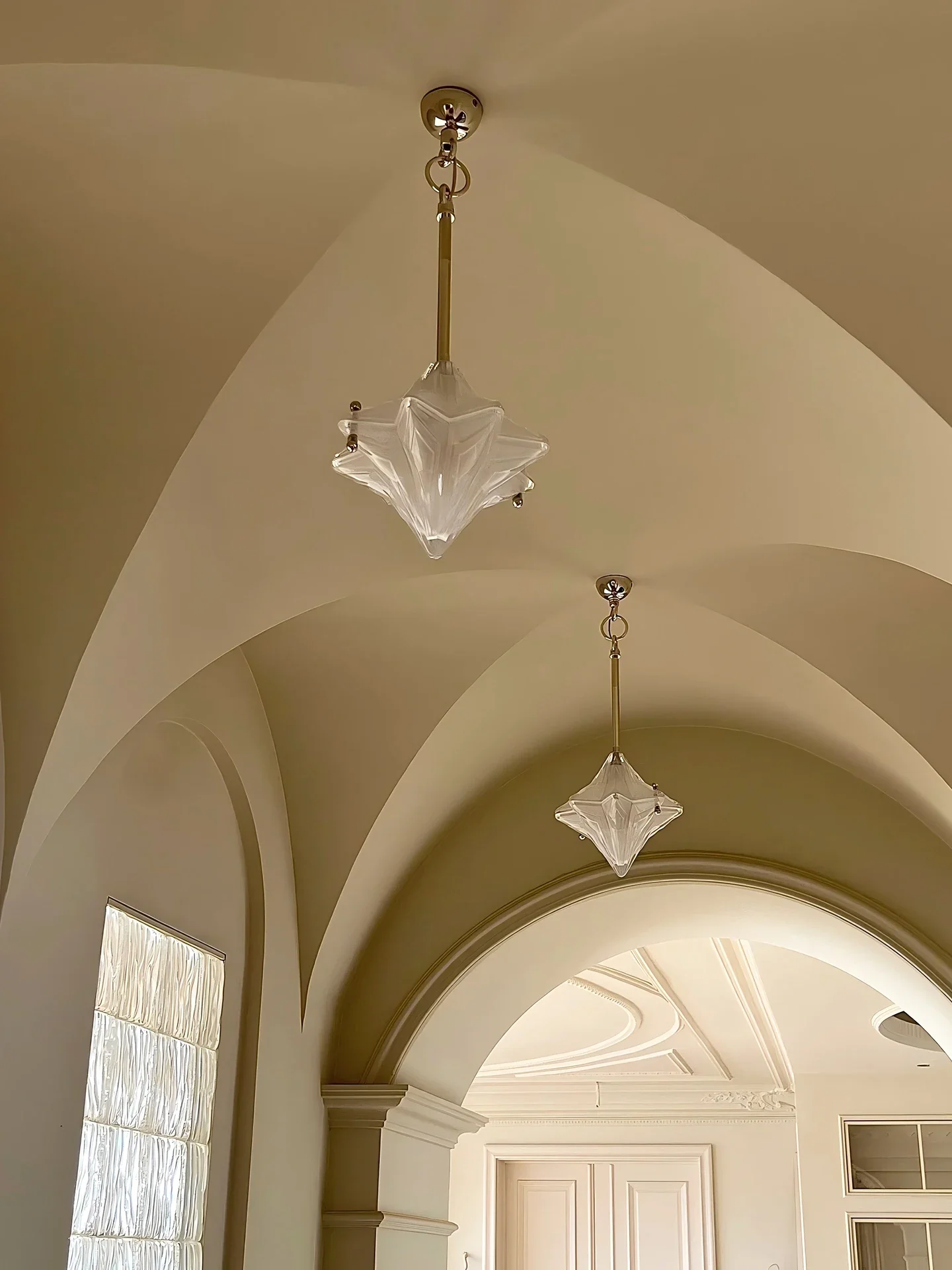 NEW Glass Star Chimes Pendant Lights Living Room LED Chandelier Lighting Fixture Foyer Ceiling Art Deco Hanging Lamp Home Lustre